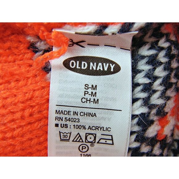 Old Navy Fair Isle Knit Beanie Hat Red with Lama Design Pom Pom Size S-M Acrylic - Picture 8 of 11